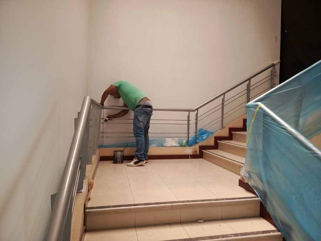 PINTURA METALICA PARA PASAMANOS INTERIOR