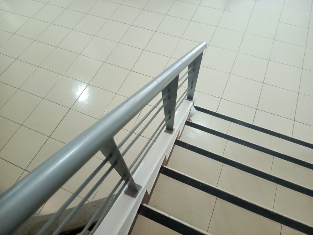 PINTURA METALICA PARA PASAMANOS INTERIOR