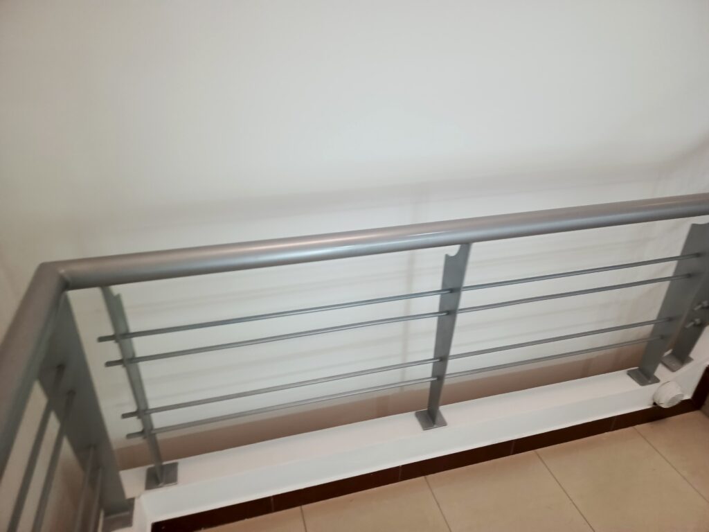 PINTURA METALICA PARA PASAMANOS INTERIOR