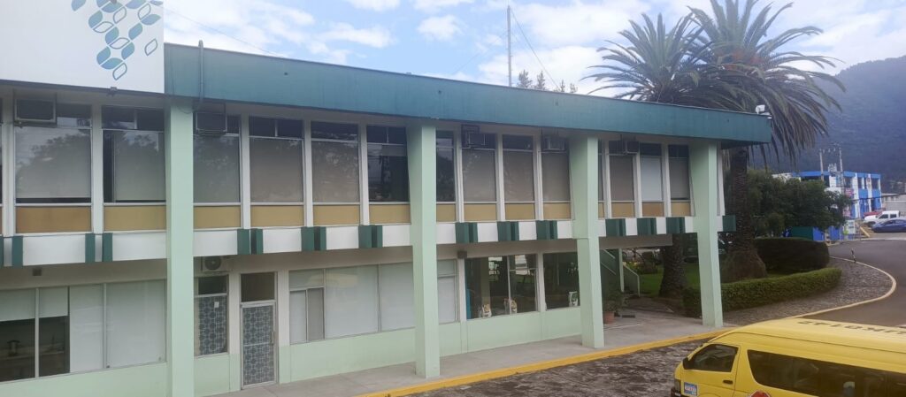 VIDRIO Y ALUMINIO