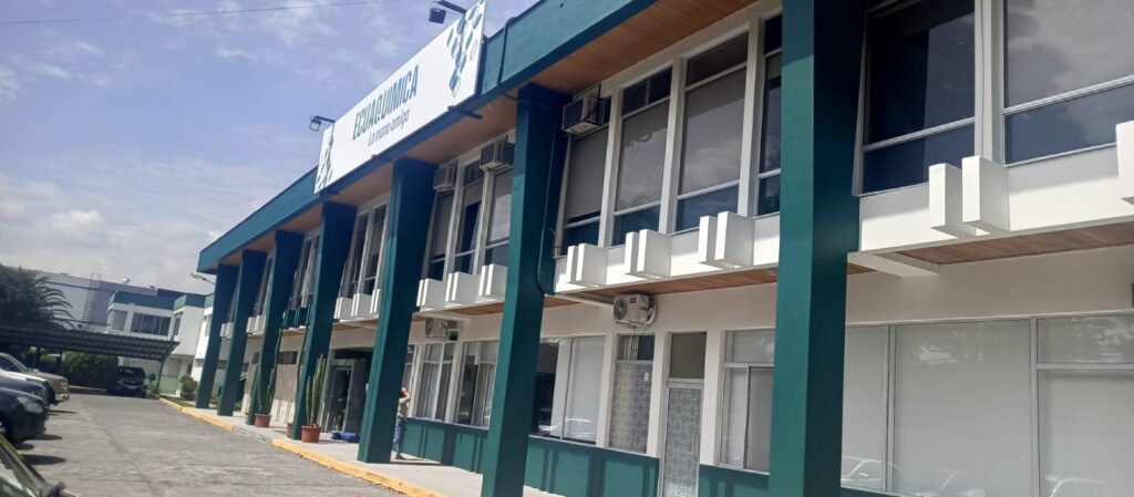 PINTURA EXTERIOR DEL EDIFICIO ADMINISTRATIVO