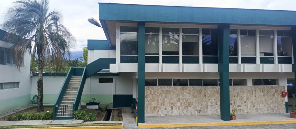 PINTURA EXTERIOR DEL EDIFICIO ADMINISTRATIVO
